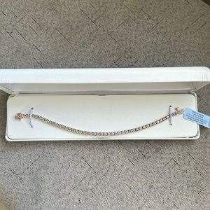 Women’s 1 CT diamond bracelet 7”
